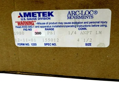 NEW AMETEK US GAUGE 155012 300PSI 4 1/2