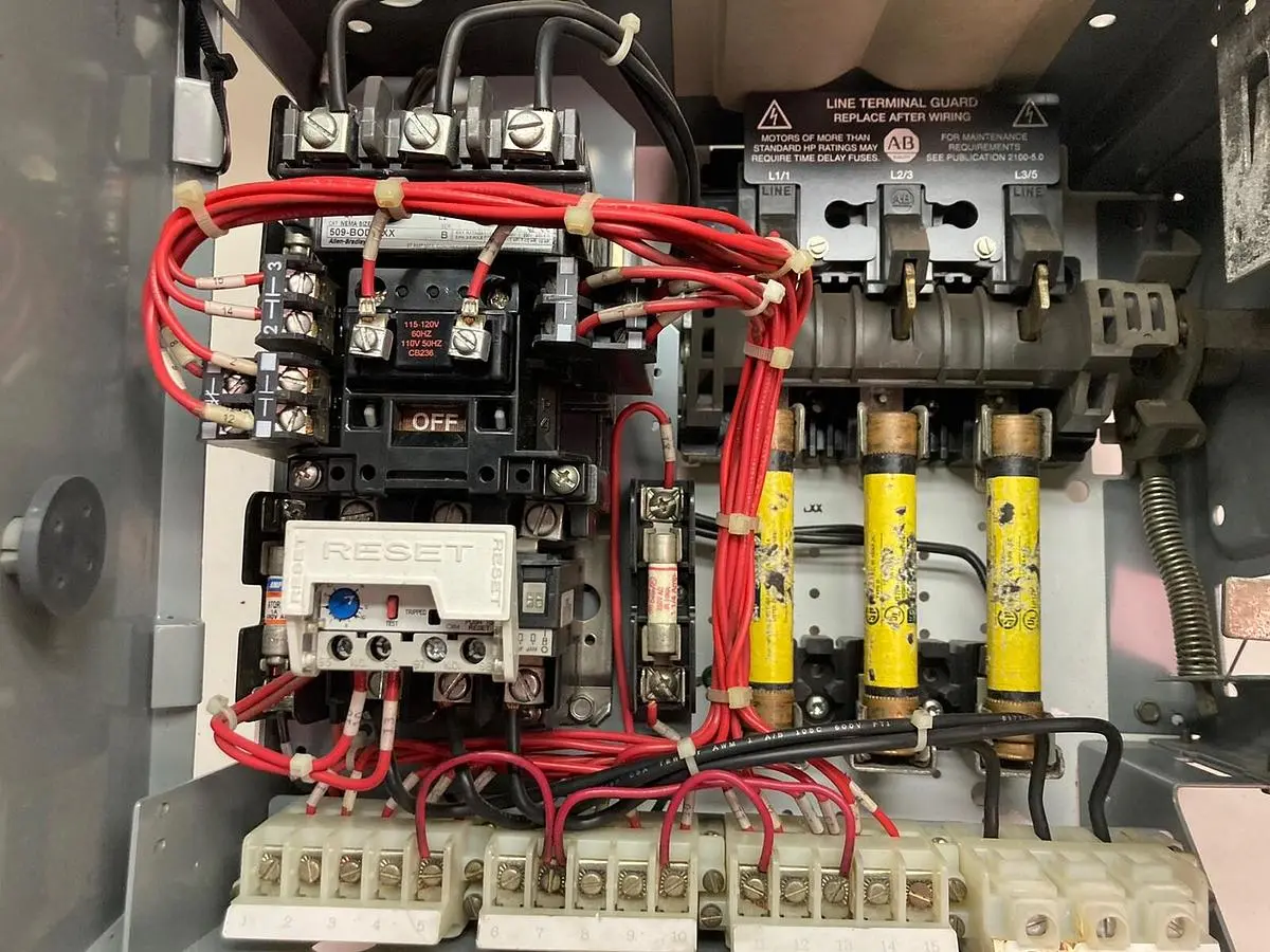 USED ALLEN-BRADLEY YUNGRNC73/1AM