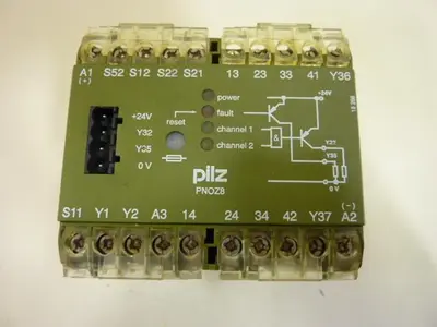 USED PILZ PNOZ824VDC