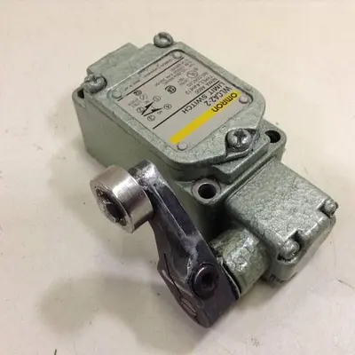 USED OMRON WLCA2-2