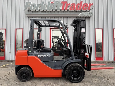 USED 2013 TOYOTA 8FGU25