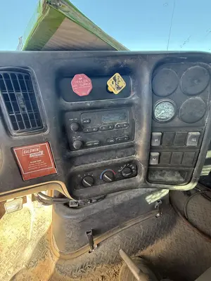 Used 2004 CHEVROLET C8500 Dump trucks Texas US | Proxy Equipment #1381583