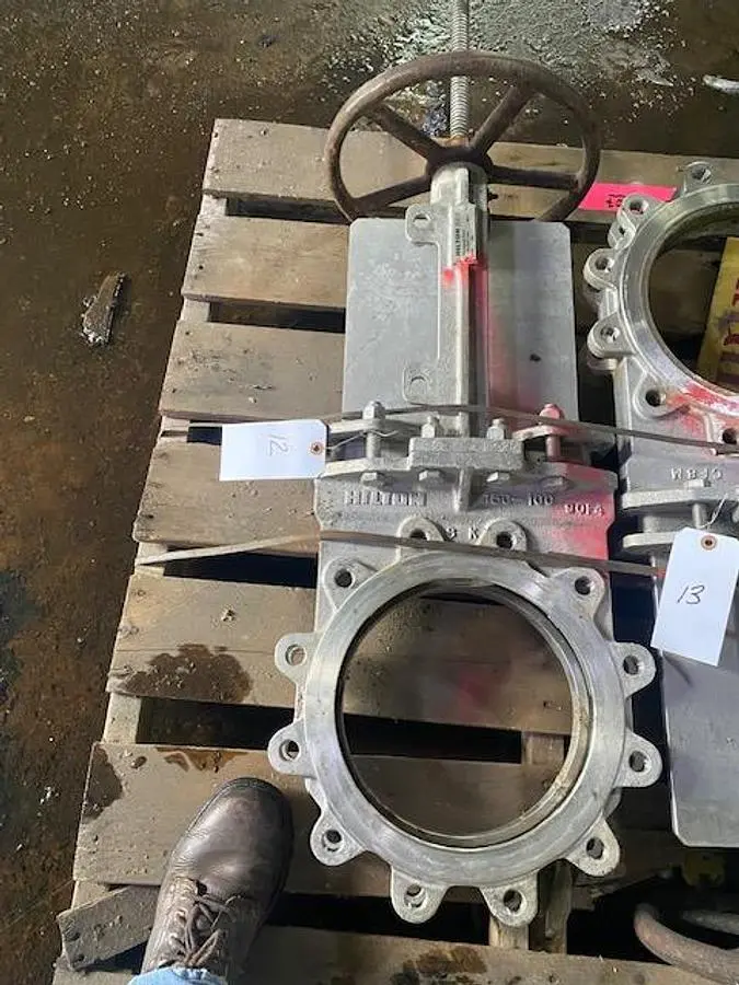 Used HILTON VALVE 10" Pump & Valve Parts Pennsylvania US | Global Equipment International, LLC #1340992