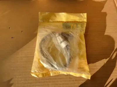 NEW CATERPILLAR 313-5104