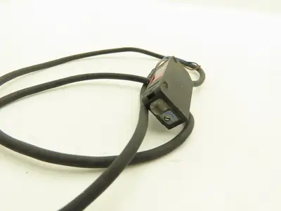 Keyence PZ-M51 Photoelectric Sensor Transmitter 12-24vDC Lot of 6