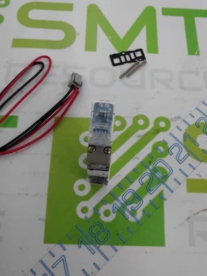 NEW UNIVERSAL INSTRUMENTS SMC SYJ3140-5LZ
