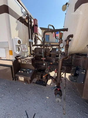 Used 2006 MACK GRANITE GU713 Tanker trucks Texas US | Roll Off Truck World #1491936