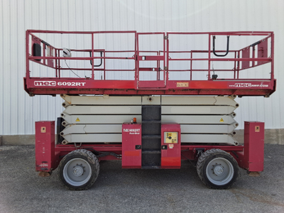 USED 2017 MEC 6092RT