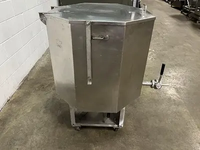 215L Octagonal Jacketed Balance Tank