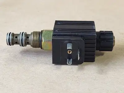 NEW PARKER 851019