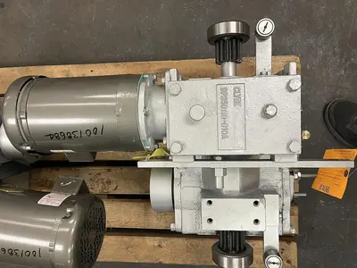 New | in-Stock CLYDE BERGMANN RXC000121 Gearmotors | Surplus Asset Holdings #1227248