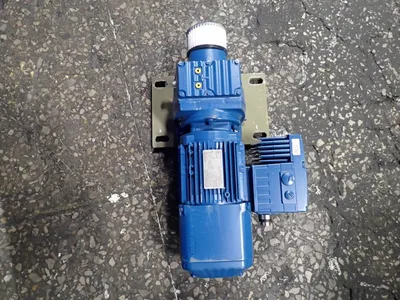 Sew  1.1 Kw Gear Drive