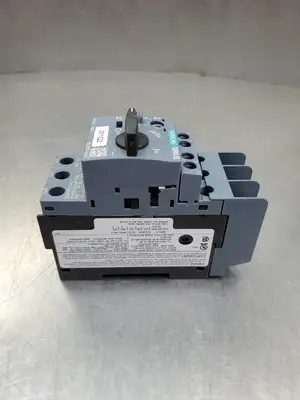 USED Siemens 3RV2011-1FA15 SIRIUS CIRCUIT BREAKER