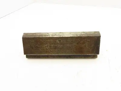 Press Brake Die 9-7/16" Long 1/2" Tang 90° V Type 1-7/8" W 5/8" V
