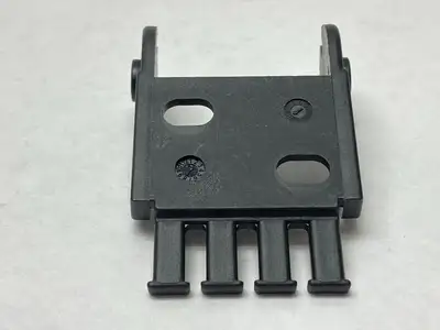 114.3.2 PZ | Igus  End Mount for Energy Chain Cable Channel - Used