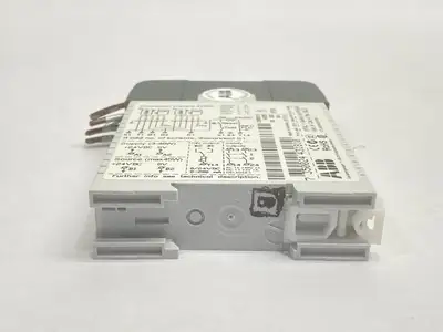 2TLA020052R1000 | ABB  Ver H Cat 4 Jokab Safety Vital 1 Safety Unit - Used