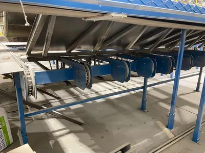 COMBINATION POWER BELT CONVEYORS & CHAIN-DECKS MATERIAL-HANDLING SYSTEM