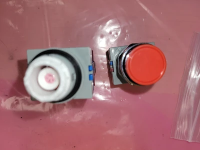 USED IDEC ABW TW1 +  AYW TW1
