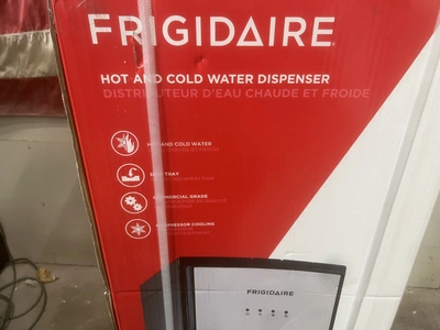 Used FRIGIDAIRE HOT AND COLD WATER DISPENSER Beverage Dispensers Michigan US | Miedema Asset Management Group #1322183