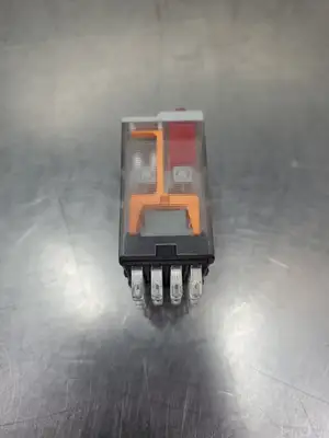 Used Magnecraft _UNKNOWN_ Relays & Switches | Palmetto Automation #1156864