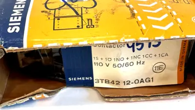 NEW SIEMENS 3TB4-212-0AG1 CONTACTOR 110V 50/60HZ 3TB42120AG1