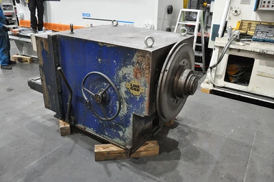USED LINÉ-GSP CNC 4TH AXIS