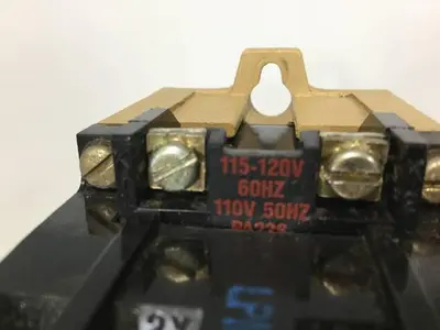 USED ALLEN BRADLEY 700-PK400A1 SER B