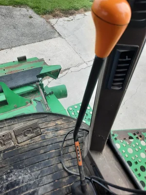 USED 2004 JOHN DEERE 9660 STS