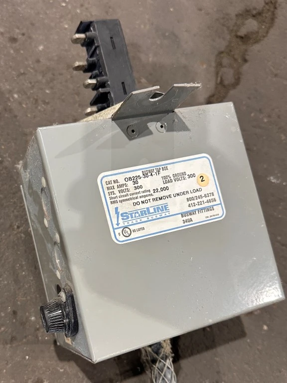 STARLINE OB225-30-4-1F 30AMP BUS TAP PLUG
