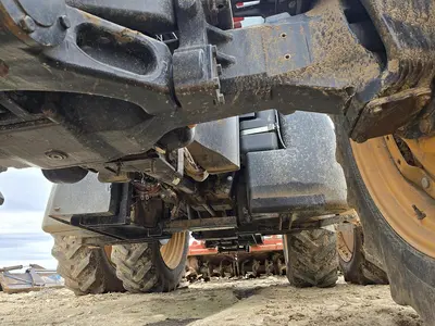 USED VERSATILE 335