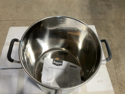 Used LOT OF (6) BREWMASTER 8.5 GALLON STAINLESS STEEL BREW KETTLES Brewing Equipment Michigan US | Miedema Asset Management Group #1580112