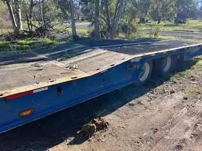 Used 2015 TRAIL KING _UNKNOWN_ Lowboy Trailers California US | ABN Services #1339294