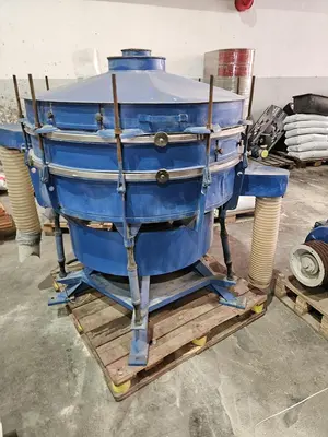 USED HOSOKAWA TWO-STAGE PLASTIC SHREDDING AND GRANULATION SYSTEM