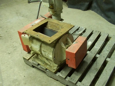 Used _UNKNOWN_ 49-21 Rotary Airlock Feeder Minnesota US | A&I Equipment #1317841