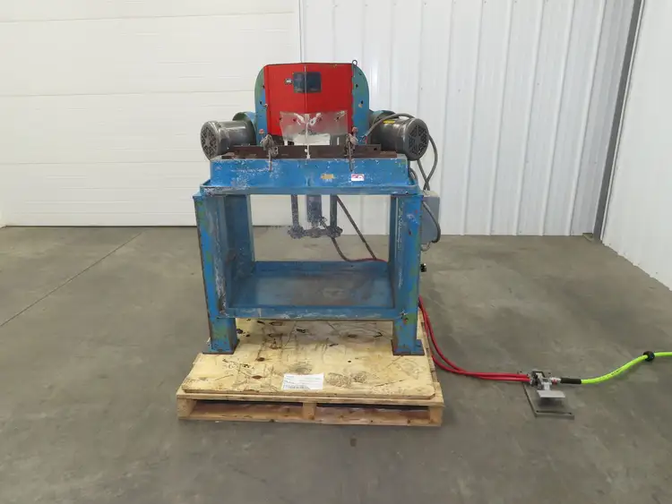 Used SAMPSON _UNKNOWN_ Double Miter Saws Indiana US | Arrow Industrial #615981