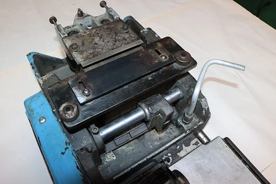 Used Unison-Dedtru MODEL C ATTACHMENT, WITH VARI-SPEED CONTROL Centerless Grinders New Jersey US | Machinery Values #1285801