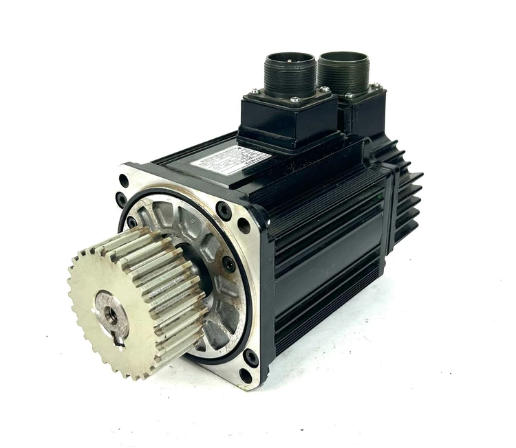 Used YASKAWA ELECTRIC SGMSS-15ACA61 Servo Motors Kentucky US | Industrial Parts R Us Inc. #357337