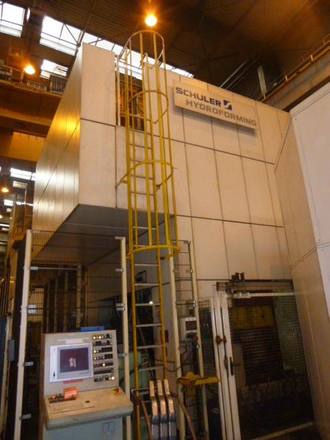 Used 2002 SCHULER SHP 50000-3150X2150 Hydraulic Presses Michigan US | Presses for Industry #403417