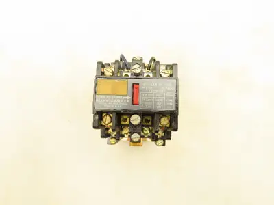 Allen Bradley 700-NM400A2 AC Control Relay Bul 700 4 NO Contacts 240V Coil