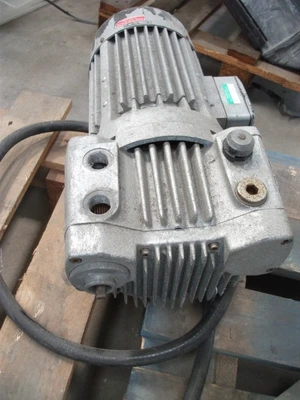 Rietschle Dry Running Vacuum pump Type TL 25V 0.8 kW