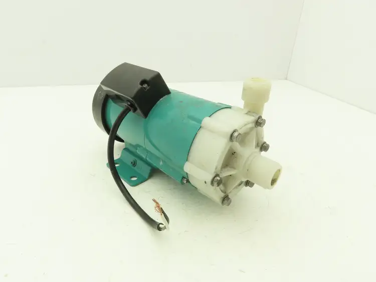Used IWAKI _UNKNOWN_ Centrifugal Pumps | Arrow Industrial #563377