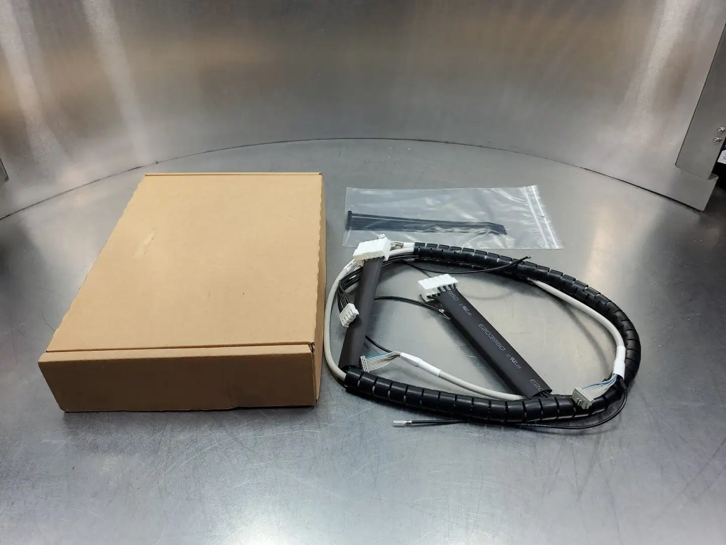 ABB PP11001 (65-ELE23685-116R87) Cable Connector Assembly. 5D-24