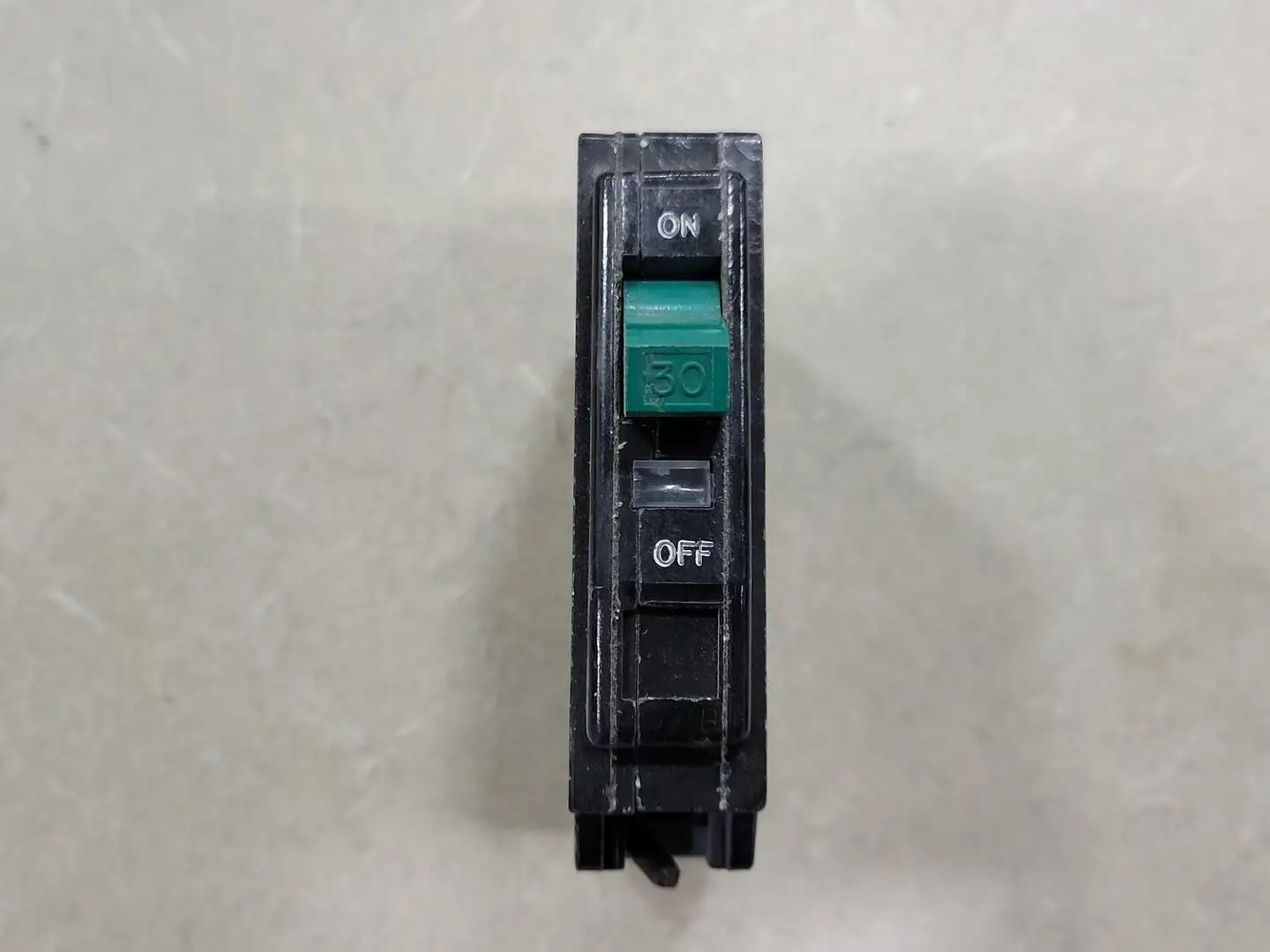 USED SQUARE D QO130
