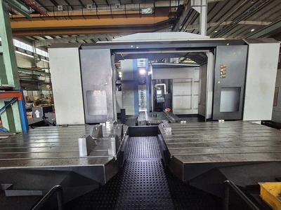 2020 DOOSAN DBC-130II w/ 2 APC Boring Mills Horizontal Table Type | USED CNC (1)