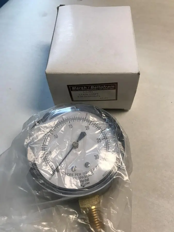 Used MARSH BELLOWFRAM G24501 Universal Pressure Meters Ohio US | Surplus Asset Holdings #1234058