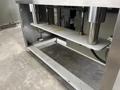 Pharmasystec Bottle Capper