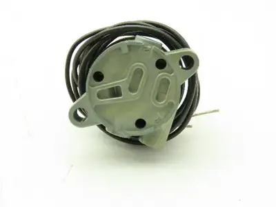 Honeywell Skinner MBD030 Solenoid Valve 3-Way NC 12VDC 150 PSI 1/16" NPT