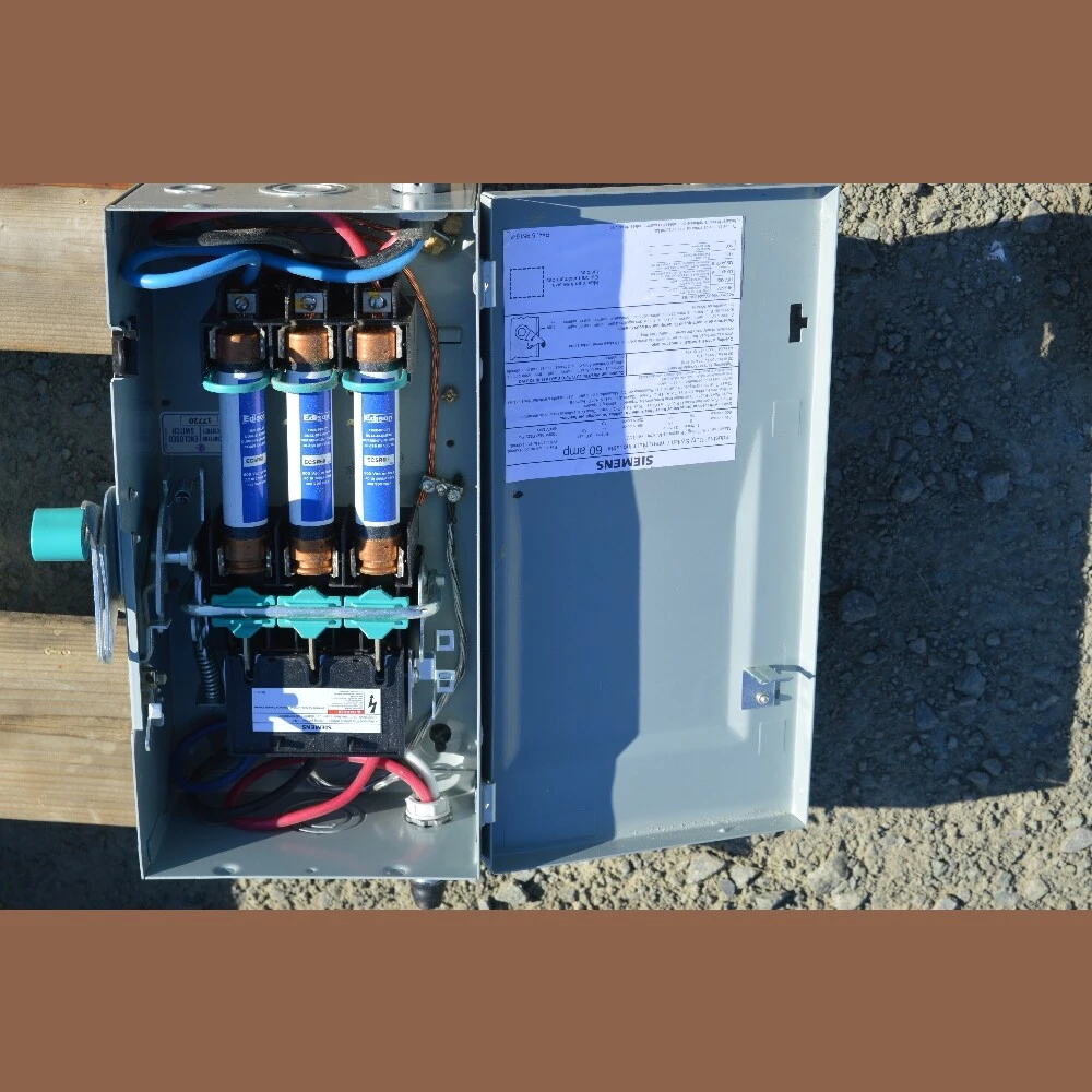 Siemens 60 Amp Fusible Disconnect