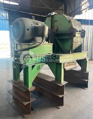 USED WILLIAMS 100HP HAMMERMILL WITH FEED AUGER