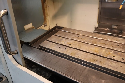 Used HAAS VF-2SSYT Vertical Machining Centers Minnesota US | Machinesused.com #1486265